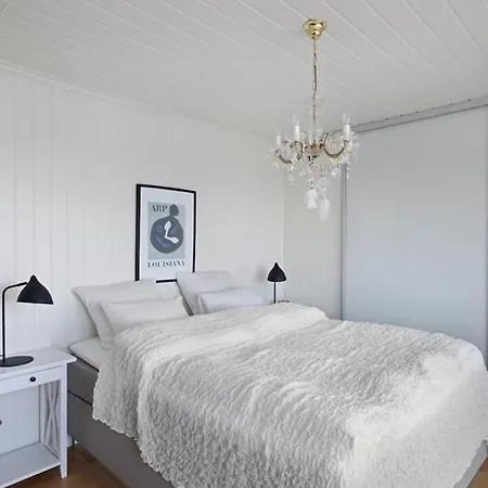 Aalesund Oceanview Holiday home *