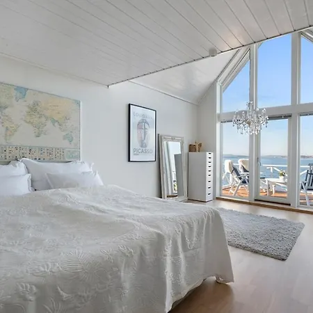 Aalesund Oceanview * Олесунн